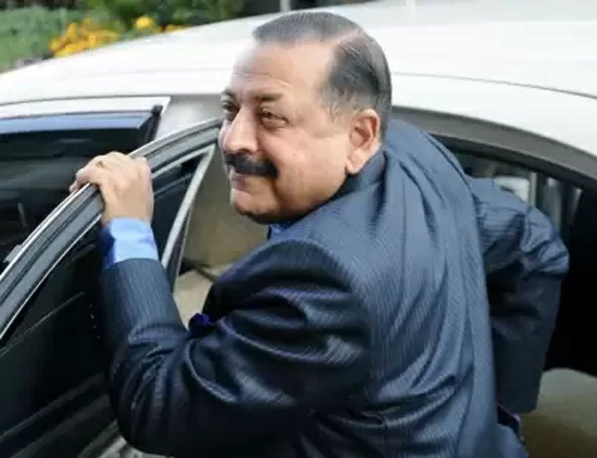 2014 से पहले विदेश जाने वाले भारतीय आत्मसम्मान में गिरावट महसूस करते थे : डॉ. जितेंद्र सिंह